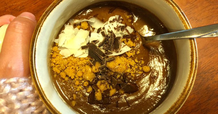 Warm, Chocolate and Peanut Butter Smoothie Bowl